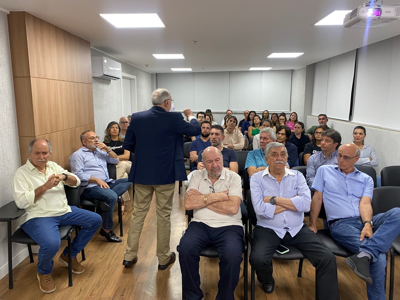 Ageu Ramos compartilha seu aprendizado na construção civil